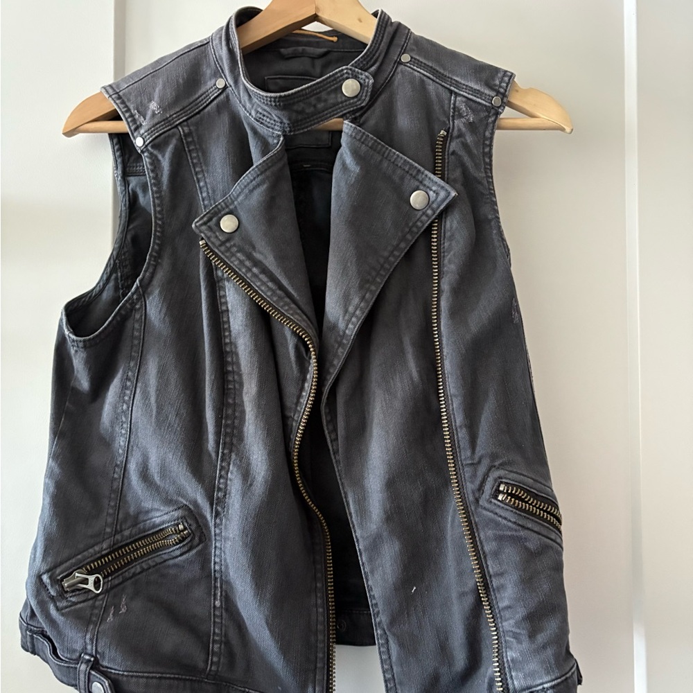 Stylish Gray Sleeveless Biker Vest